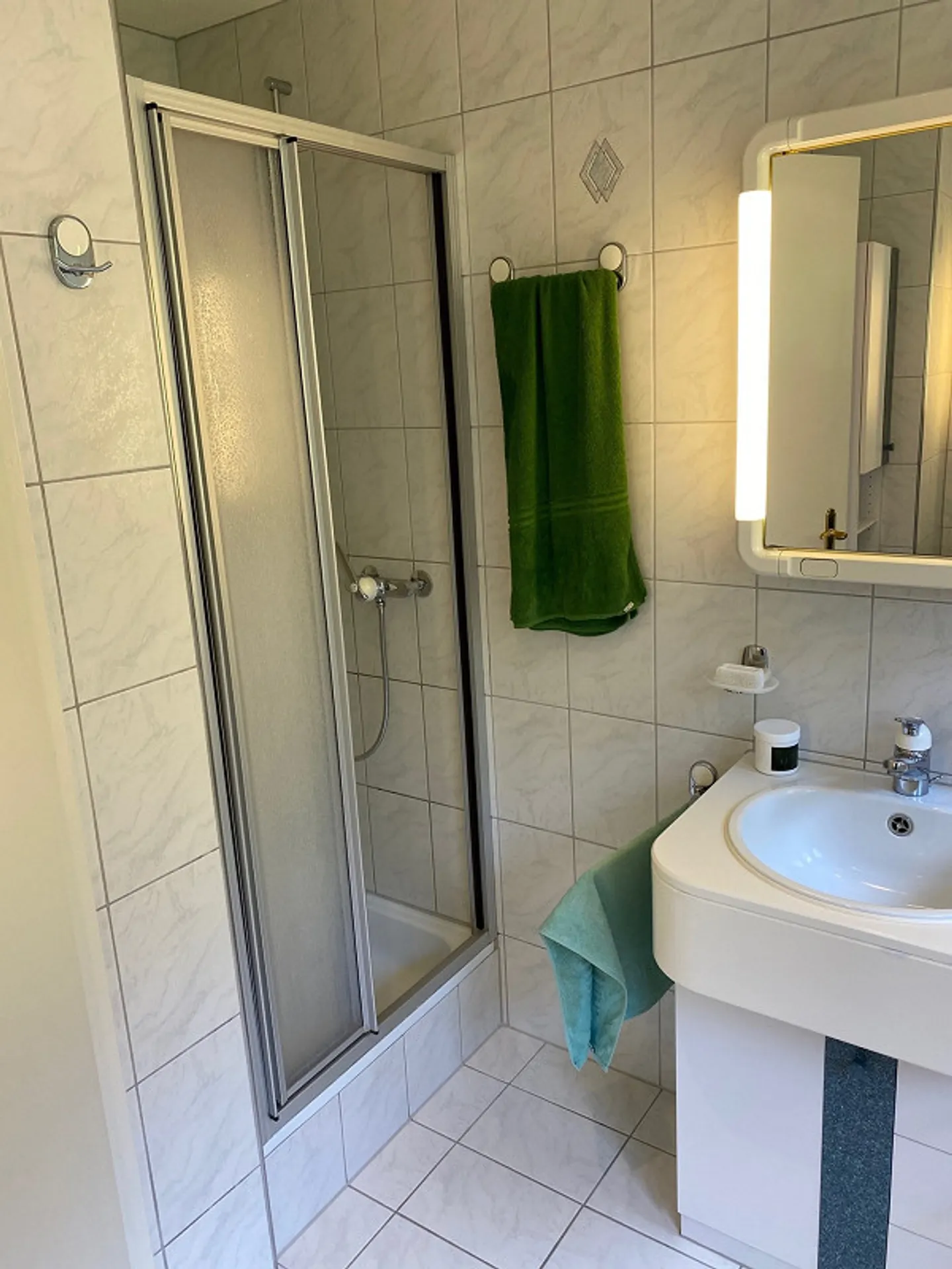 Sonnige Wohnung mit Terrasse - Foto 14 von 19