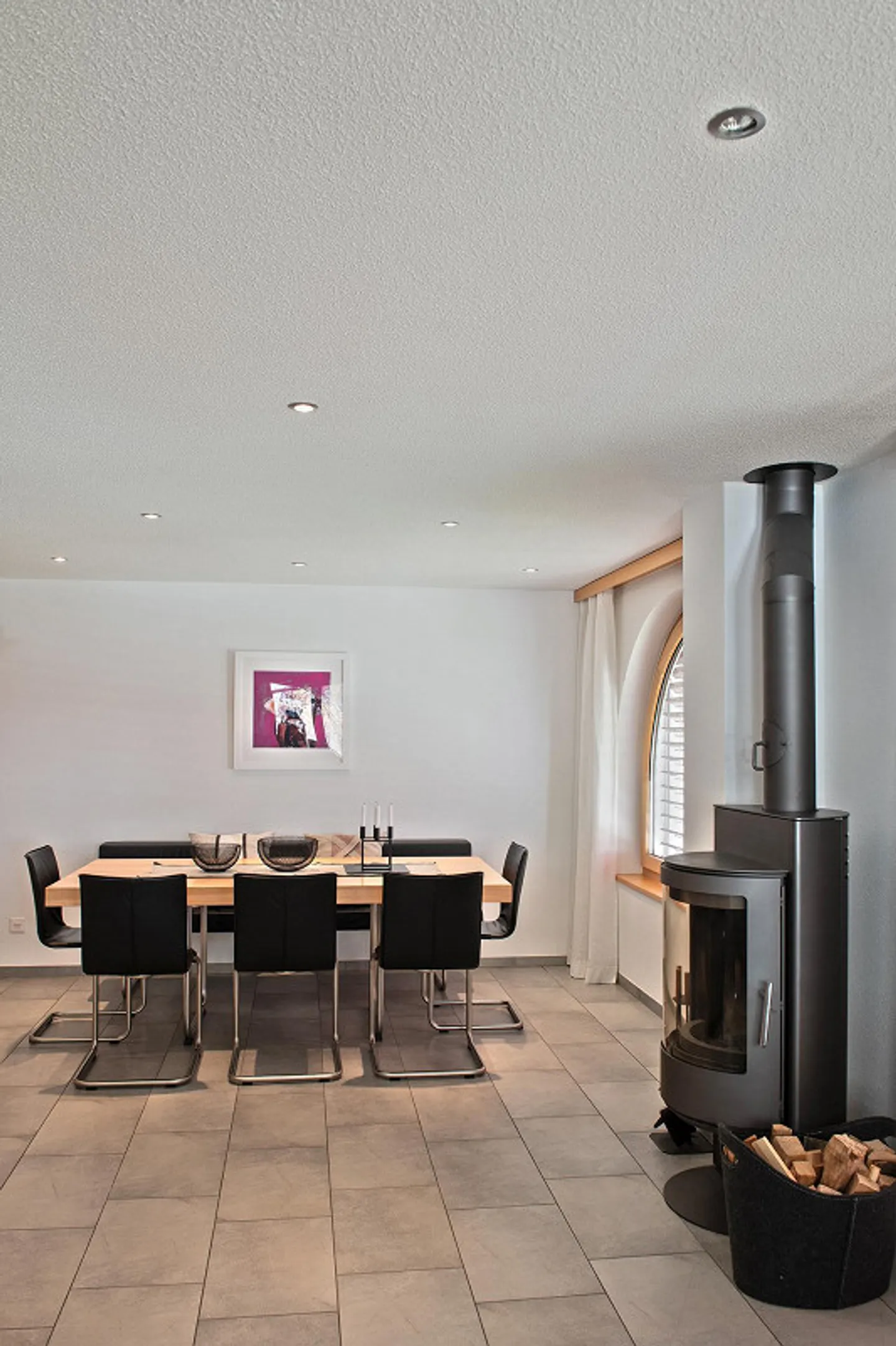 Centrally located, beautiful 4.5-room apartment with unique Matterhorn view - Photo 3 of 15