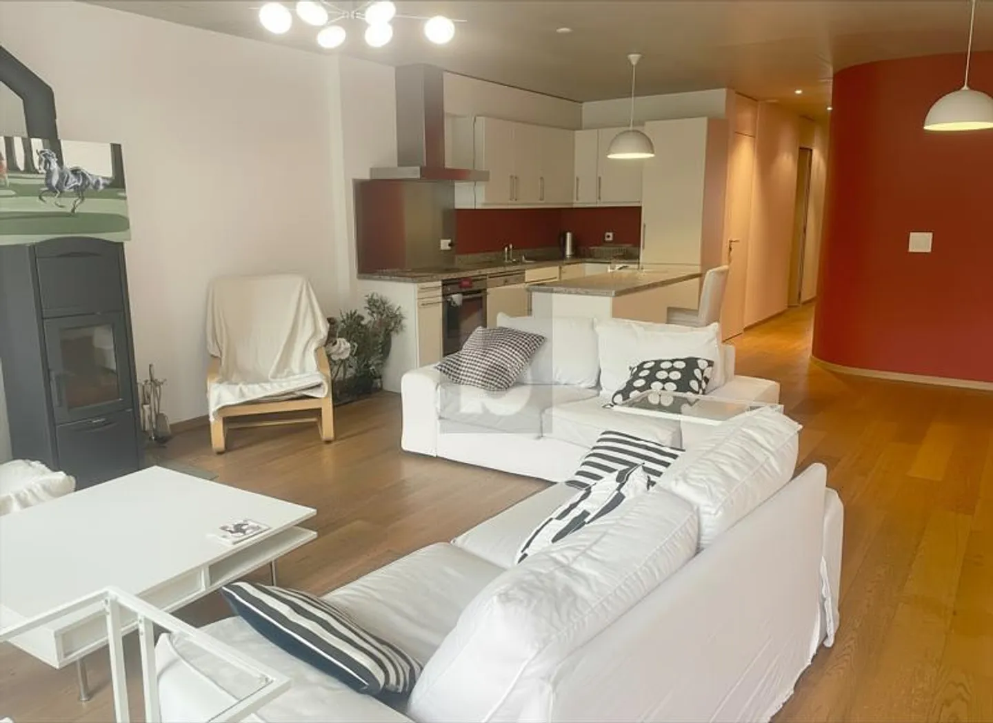 AFFASCINANTE, TRANQUILLO E CON GIARDINO PRIVATO - Foto 1 di 6