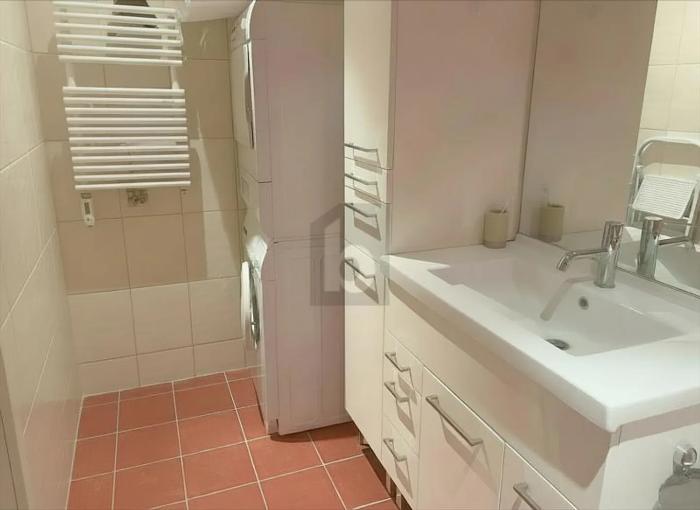 AFFASCINANTE, TRANQUILLO E CON GIARDINO PRIVATO - Foto 4 di 6