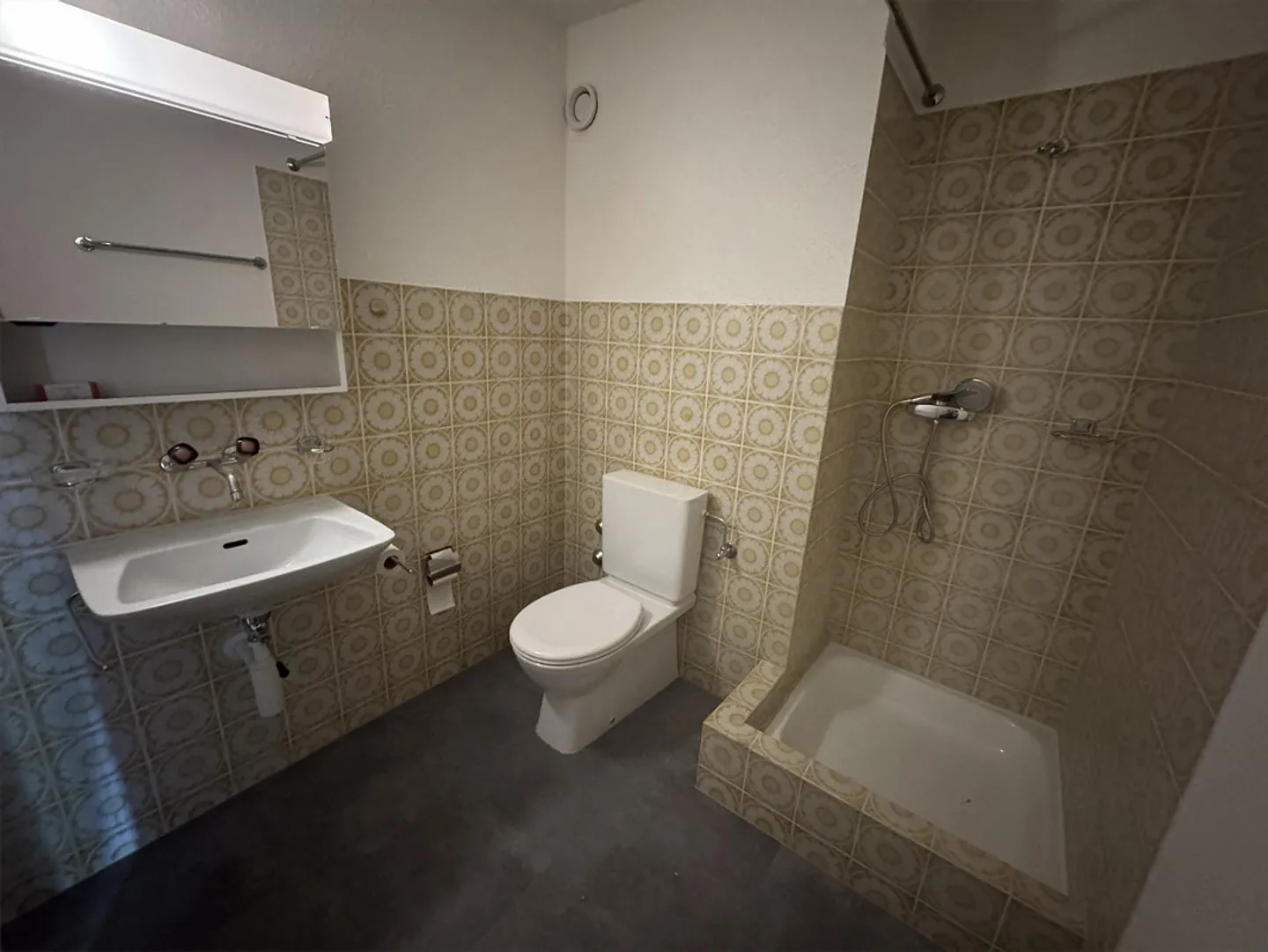 Charmante Wohnung mit Balkon - Foto 11 von 12