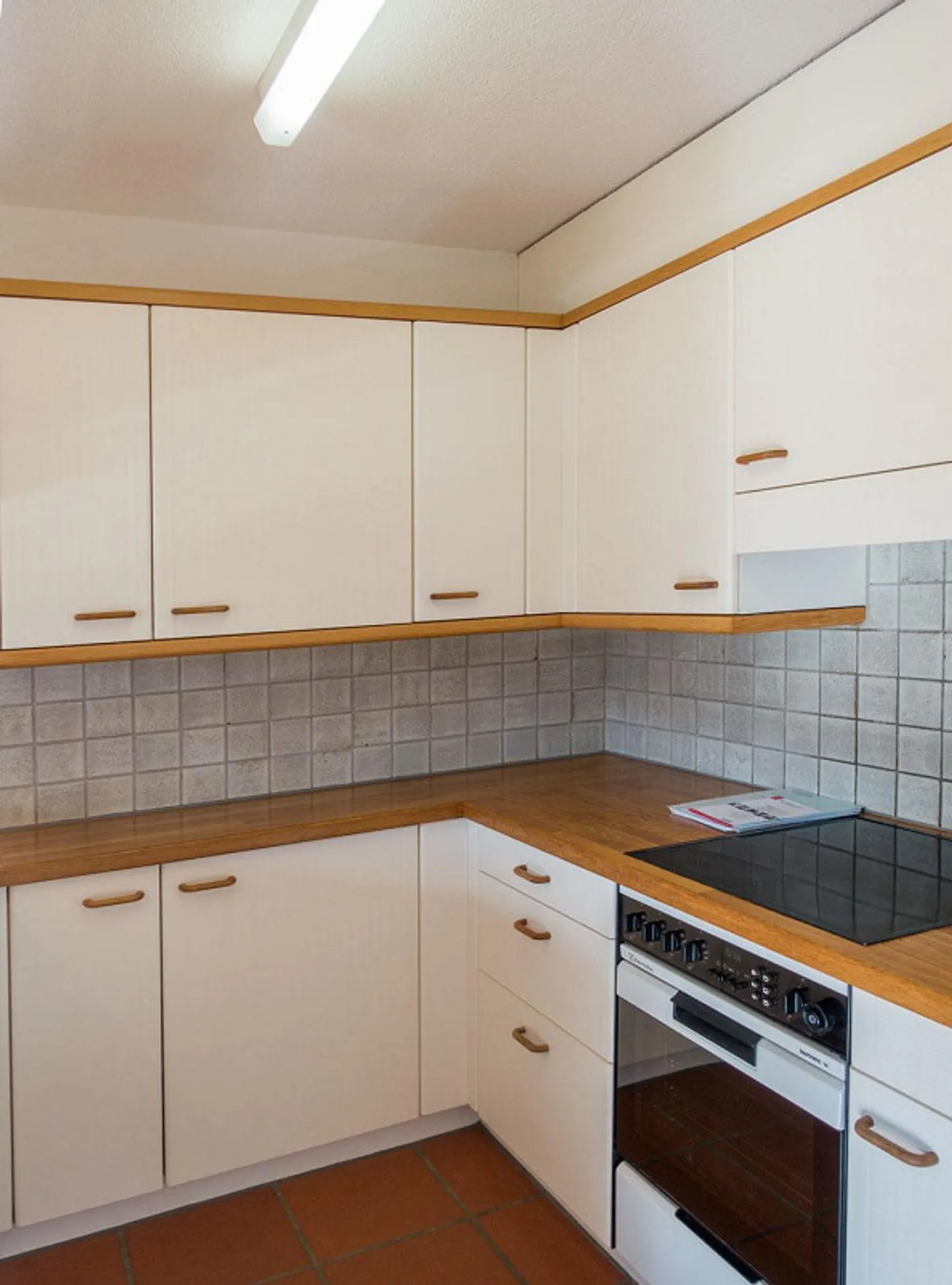 Helle 4.5-Zimmer-Wohnung mit Balkon und Garage in Schänis - Foto 3 di 9