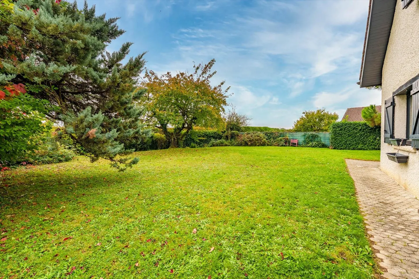 Magnifique villa vaudoise avec grand terrain - Photo 7 sur 8