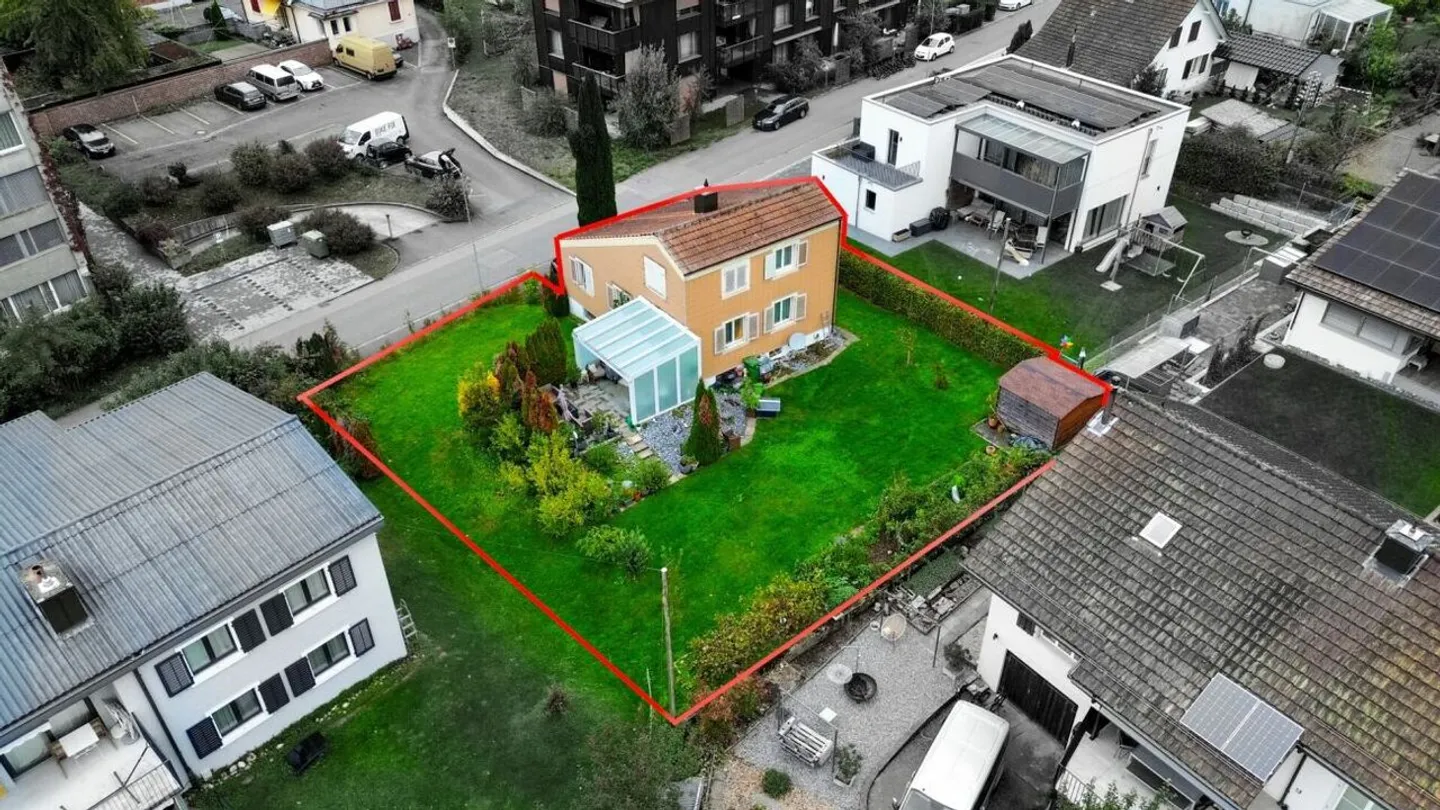 Freistehendes EFH mit Gartenparadies - Aarau Rohr - Foto 2 von 19