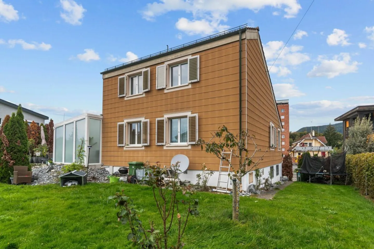 Freistehendes EFH mit Gartenparadies - Aarau Rohr - Foto 10 von 19