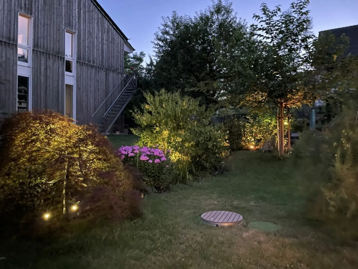 Classic Contemporary Living - Stylish 9.5-room detached house with private garden, swim spa & smart home in Veltheim - Photo 31 of 33