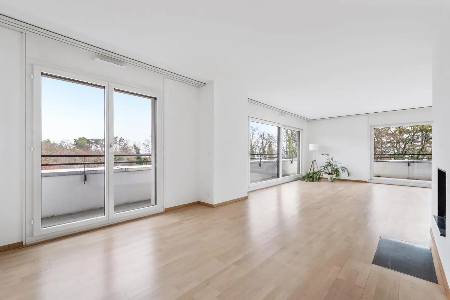 Appartement de luxe au lac - Photo 4 sur 8