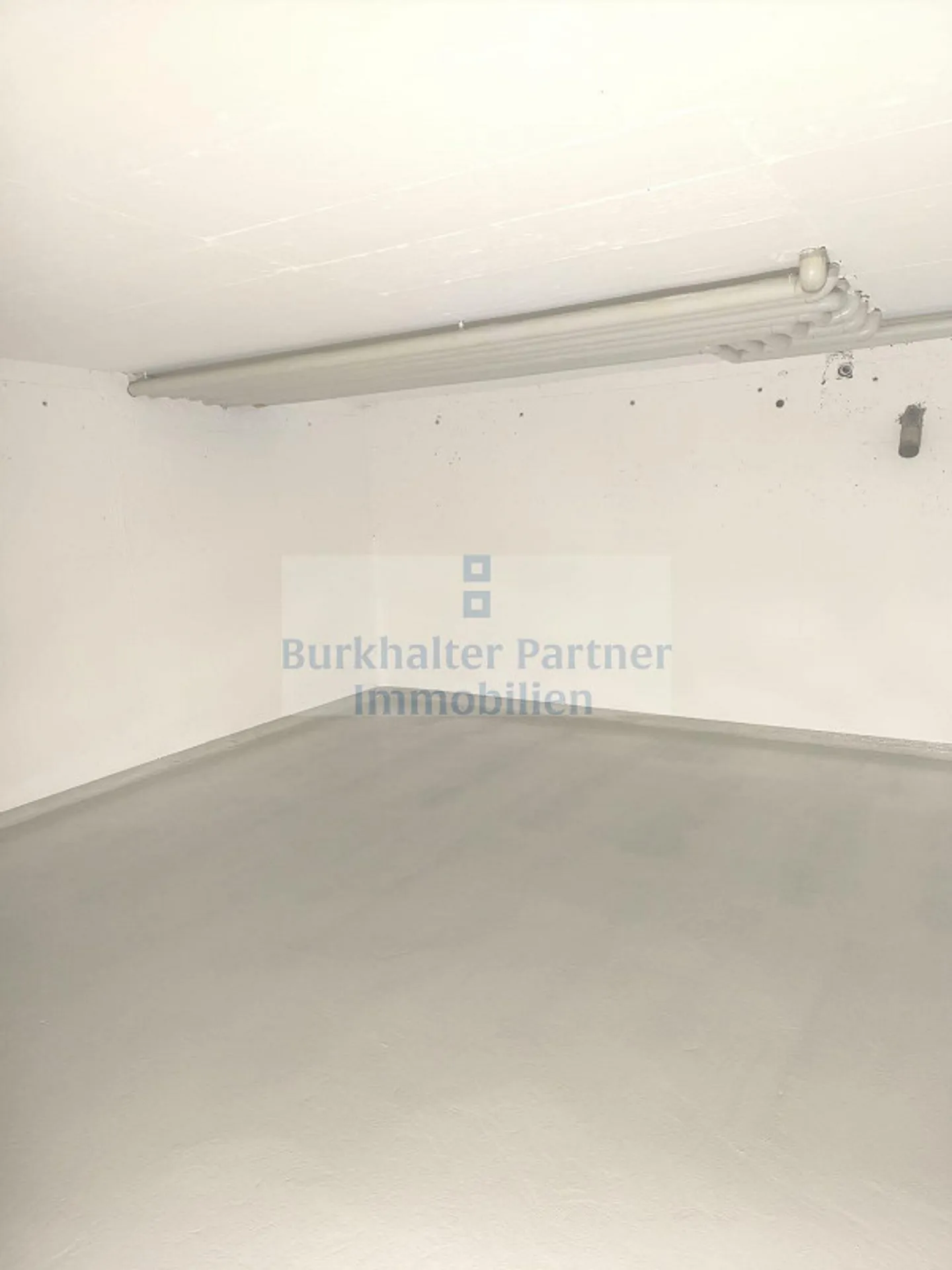 Salle de bricolage/de stockage recherchée à Worb ? - Photo 2 sur 3