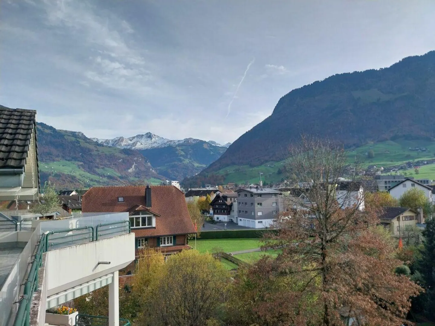 Living Above the Rooftops of Stans - Sunny, Stylish, Family-Friendly - Photo 12 of 14