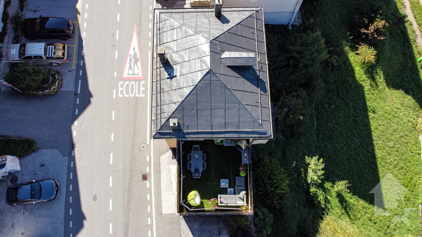 Large house with commercial space in the center of the village - Photo 28 of 38