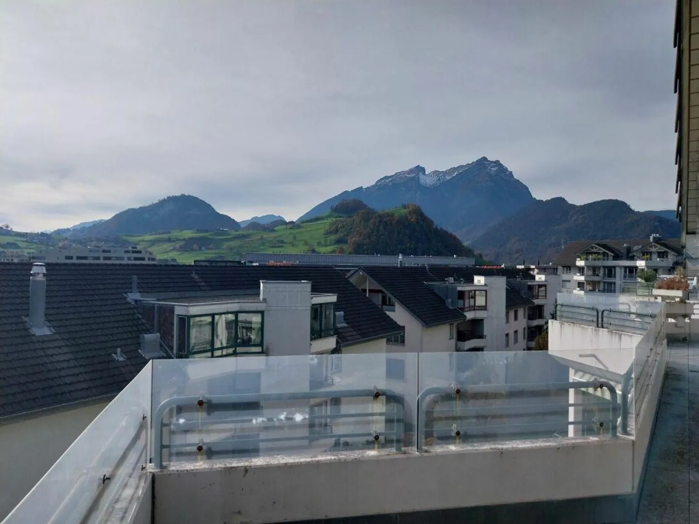 Living Above the Rooftops of Stans - Sunny, Stylish, Family-Friendly - Photo 14 of 14