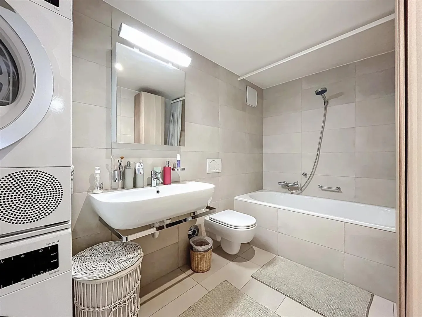 4.5-Room Apartment in the City Center - Photo 8 of 11