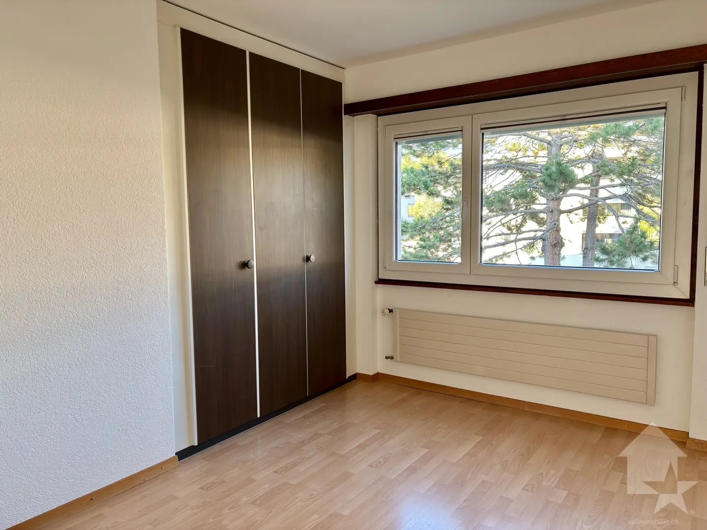 4.5-room apartment near downtown with garage box - Photo 5 of 13