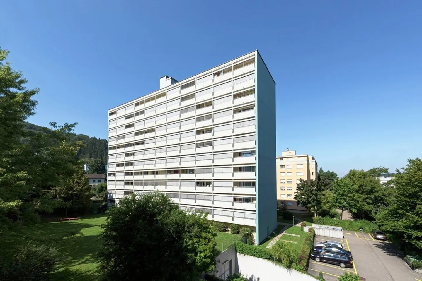 Modernes Apartment mit Balkon - Foto 1 von 5