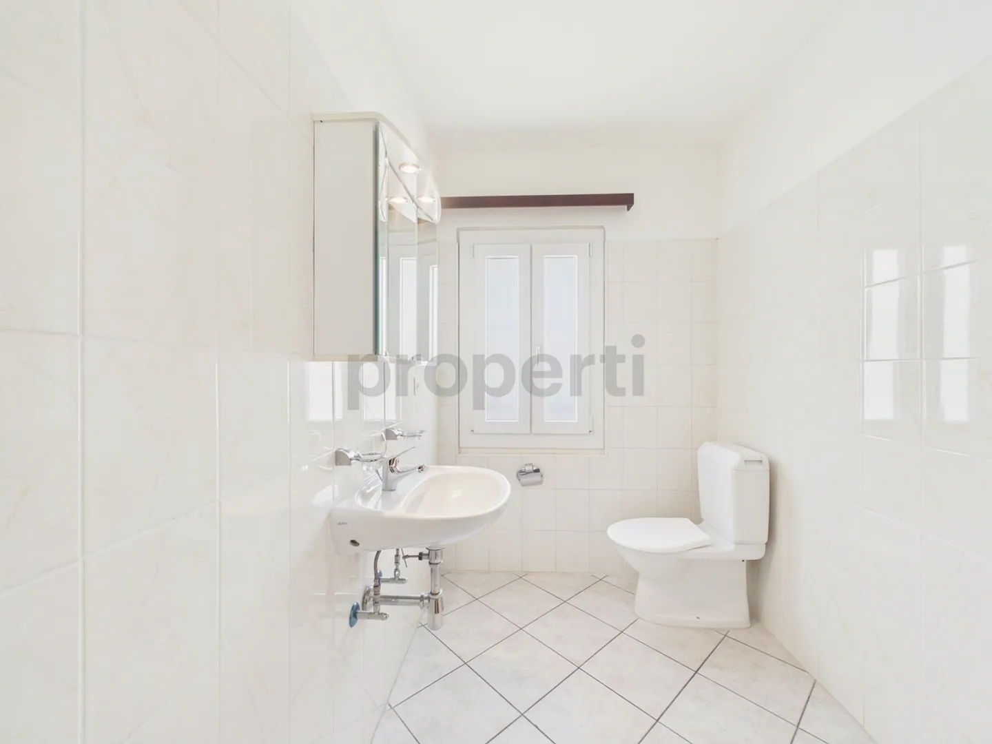 Elegantes Einfamilienhaus mit Bergblick - Foto 11 von 13