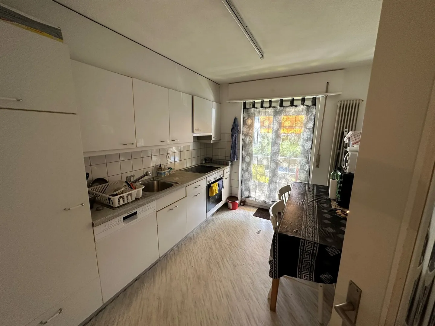 Condominio di 4,5 stanze a Studen - Foto 3 di 8