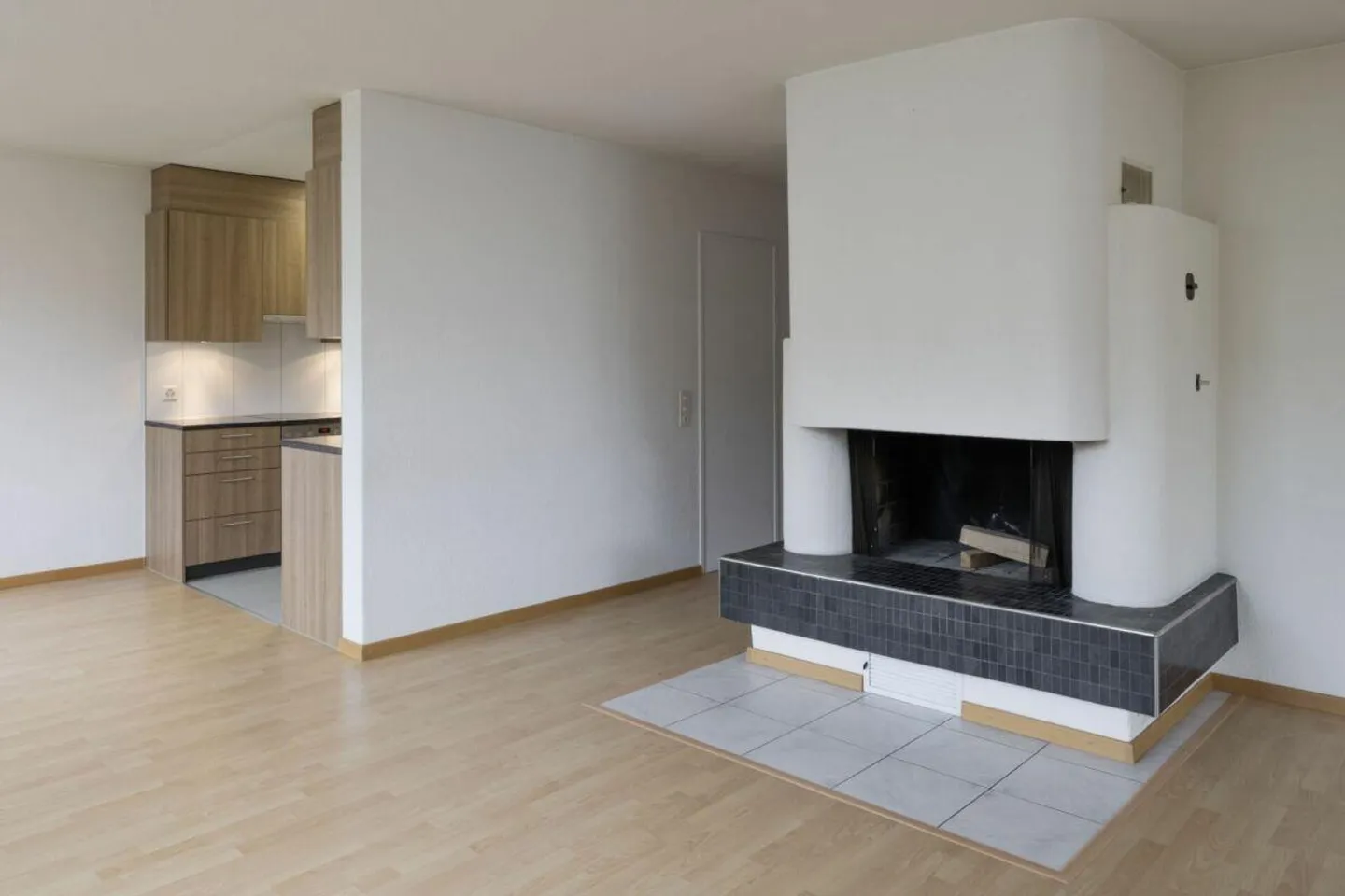 Appartamento attico di 4,5 stanze con ampia terrazza - Foto 3 di 11