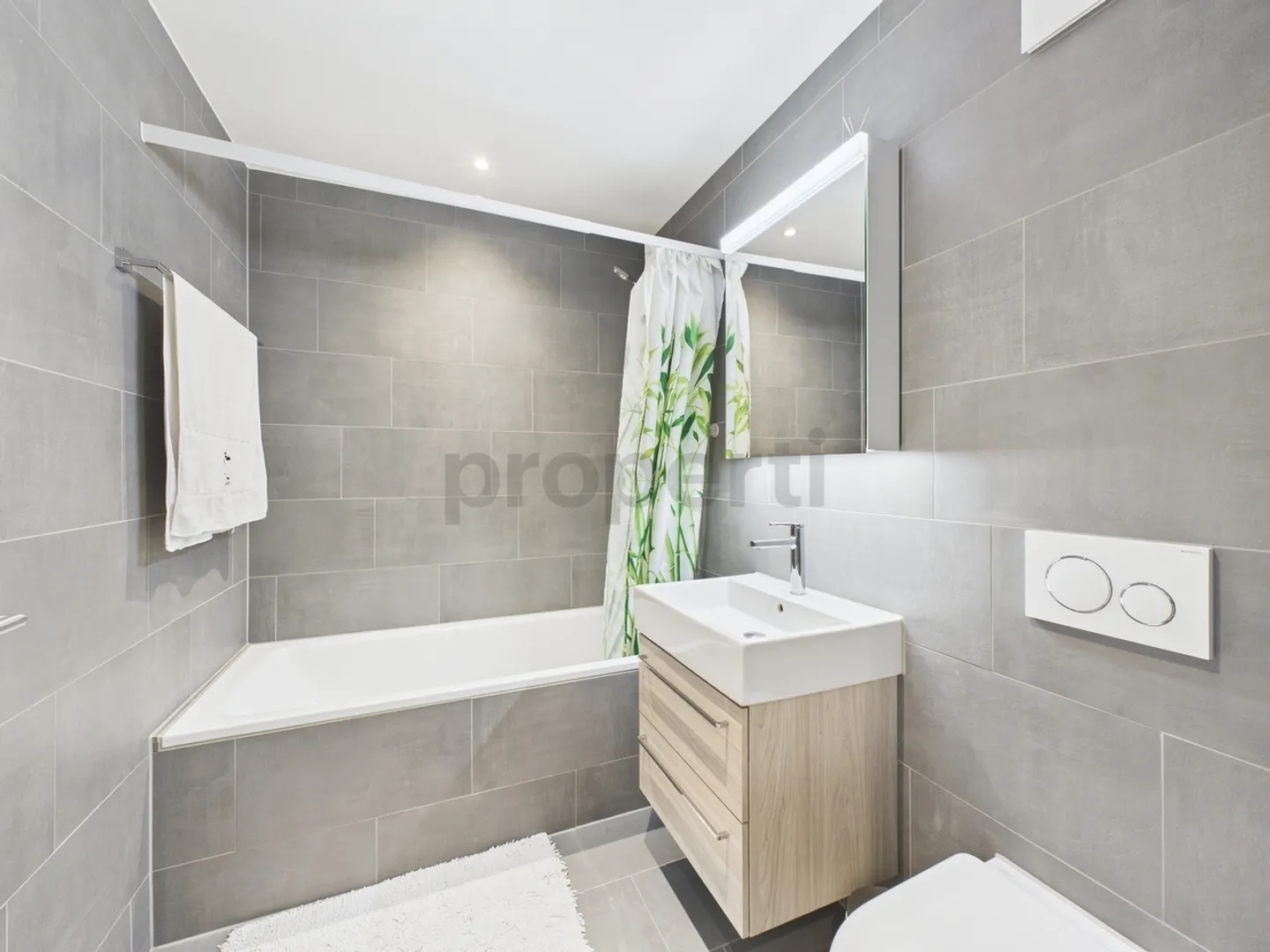 Moderne 2.5-Zimmer-Wohnung mit Balkon im Herzen von Zürich - Foto 5 von 7