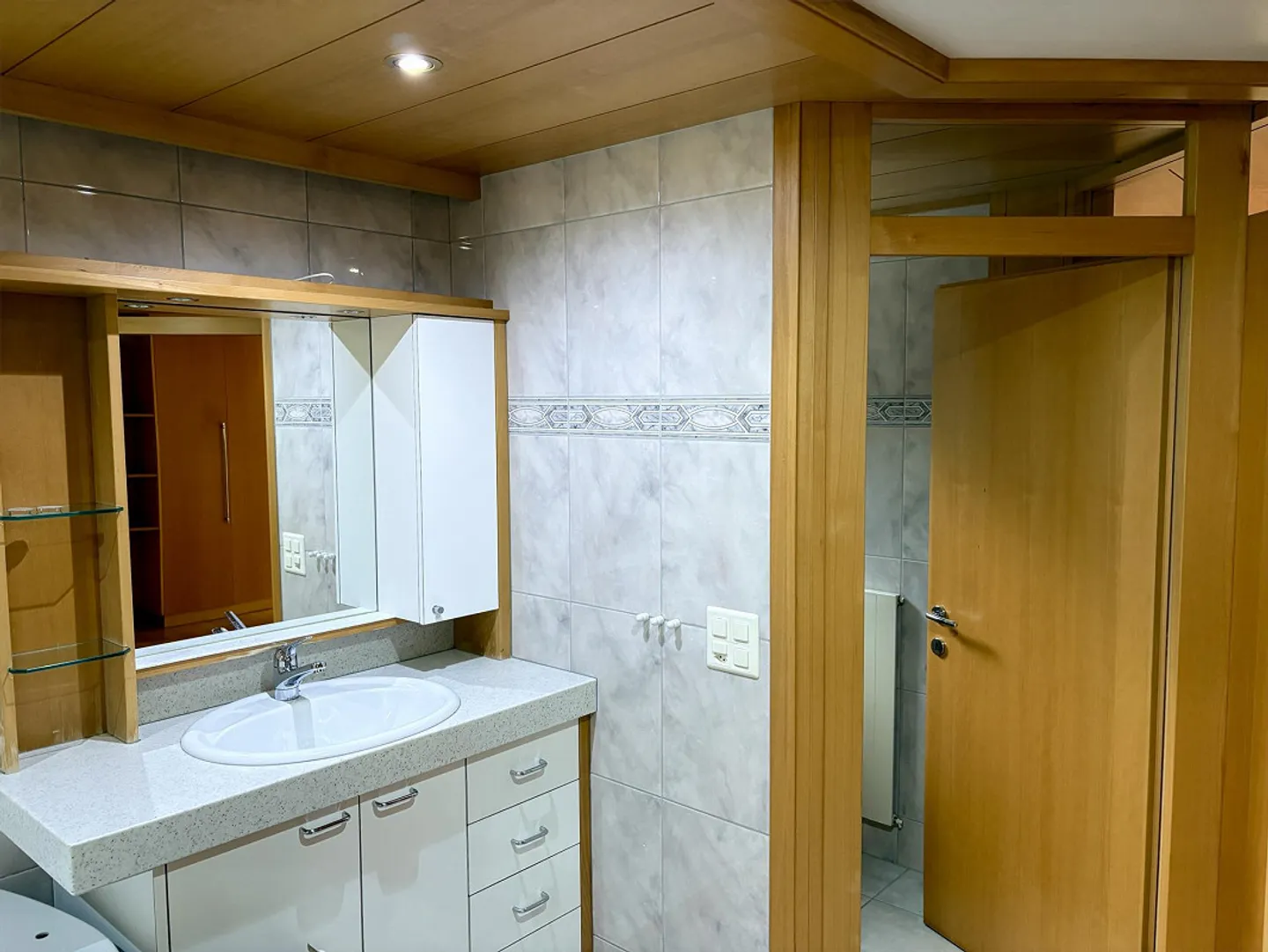 3-5 Room Apartment for Rent in Flums - Photo 7 of 8