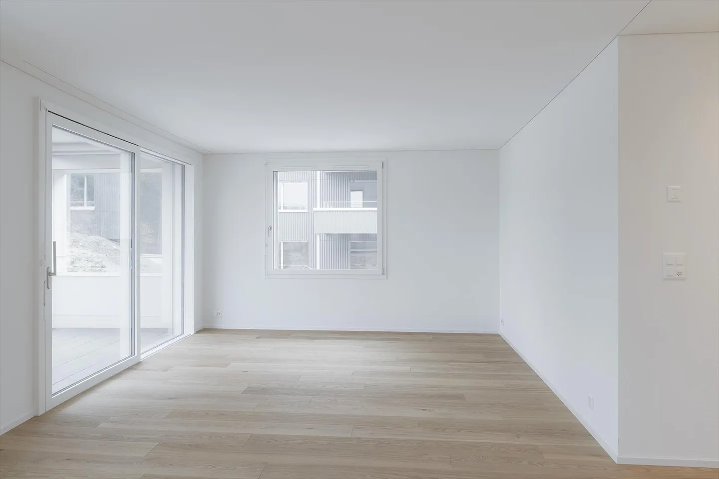 RENT WITHOUT DEPOSIT - Living close to nature in Waldpark - Hagendorn - Photo 2 of 5