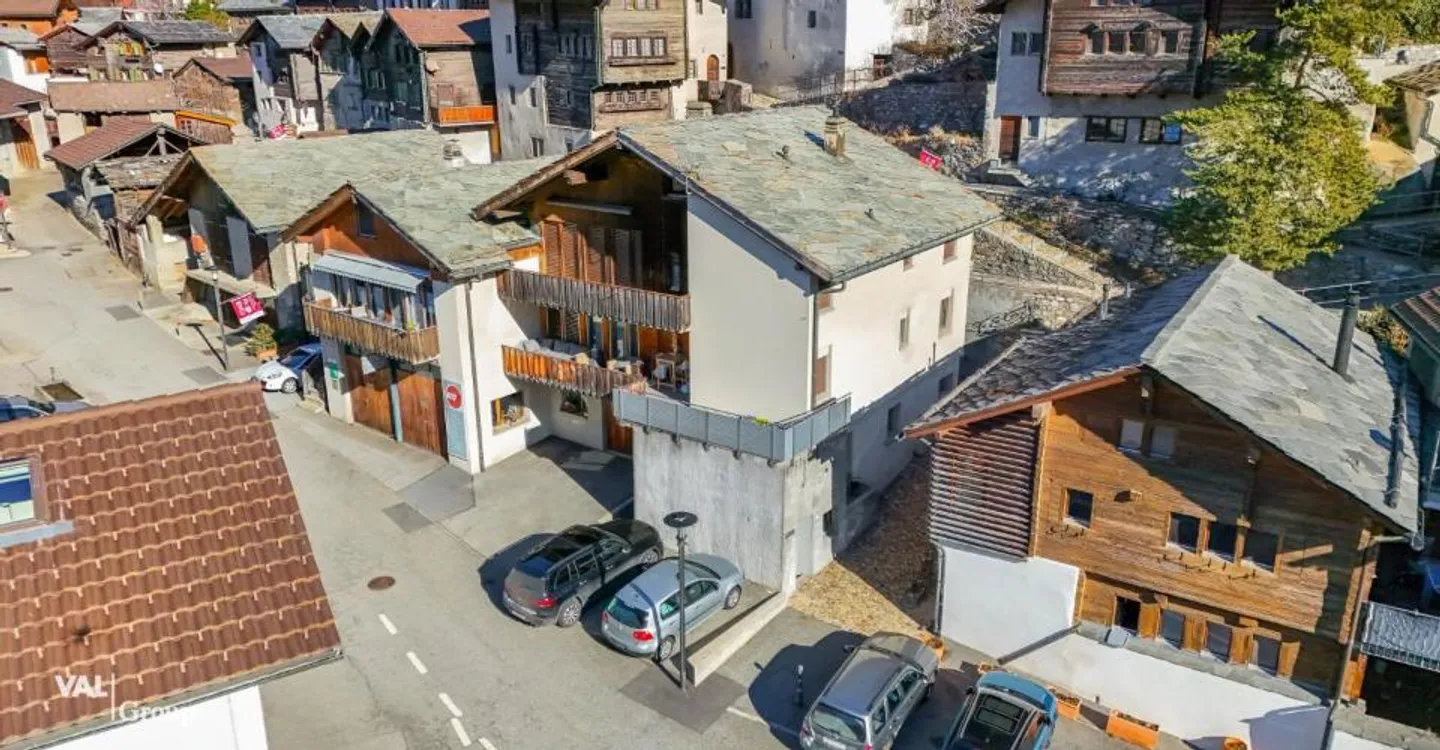 Maisonette mit Burgblick - Foto 1 von 12