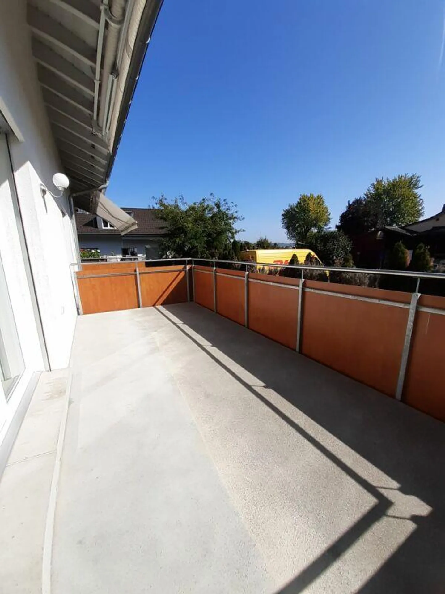 2 1/2 Room Apartment on the 1st Floor - Photo 1 of 7