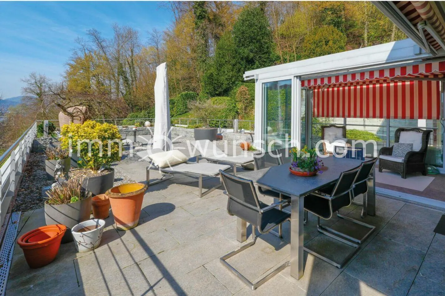 3 ½ Zi. Wohnung mit 100m² Terrasse & Wintergarten, sowie Parkplatz ... - Photo 10 of 11