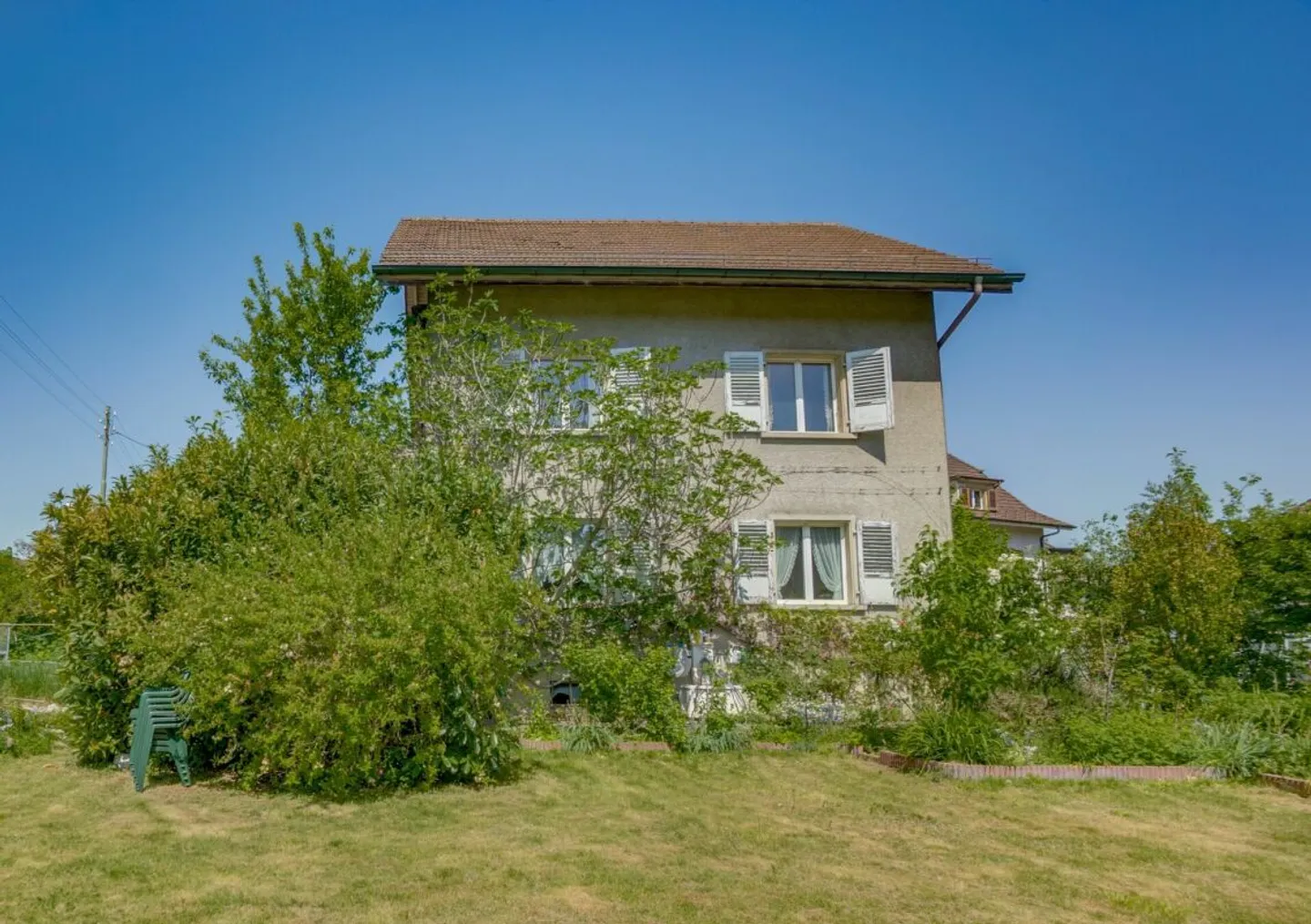 CENTRAL FAMILY SPACE - Photo 8 of 8