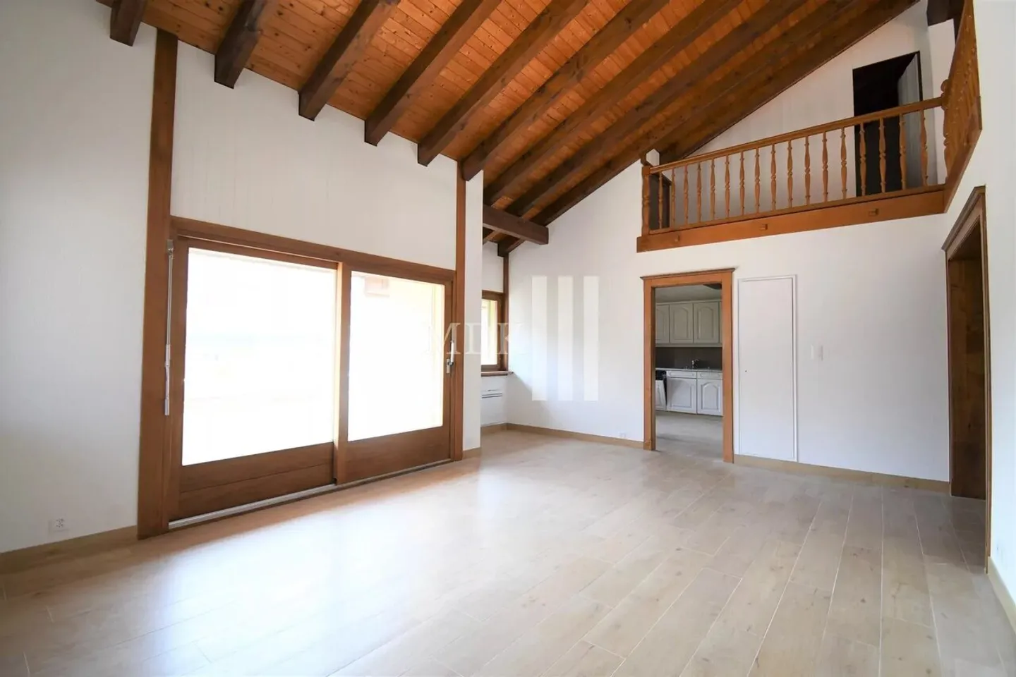 Incantevole Appartamento Mansardato a Monthey - Foto 2 di 13