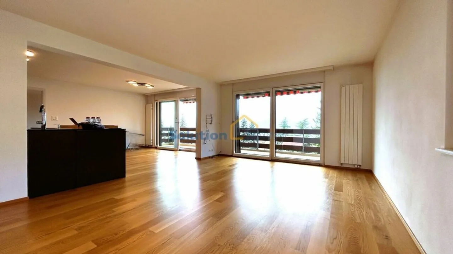 Appartamento di 5,5 stanze - Foto 2 di 13