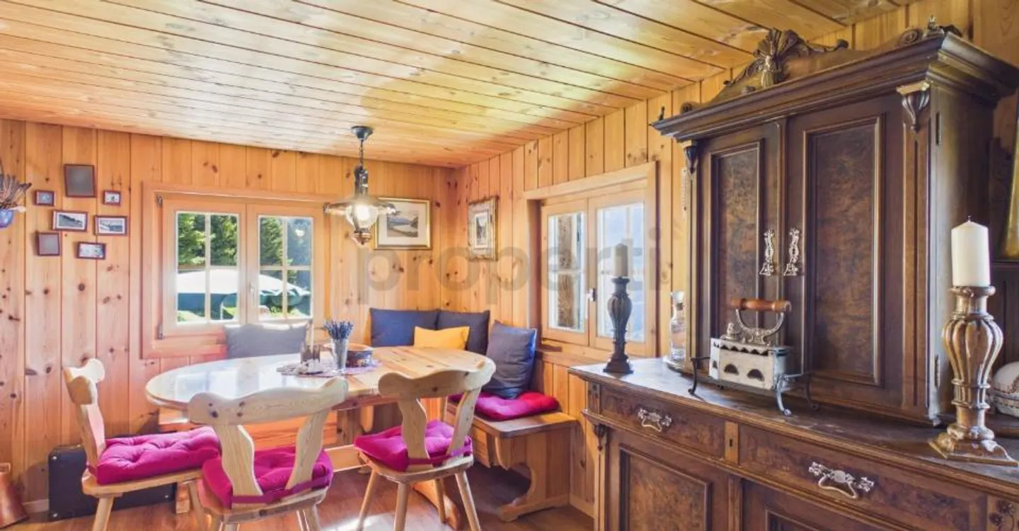 Charming mountain cabin with magnificent mountain views and generous grounds... - Photo 1 of 11