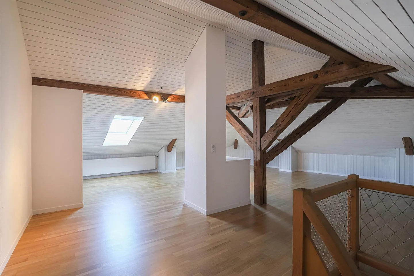 Appartement en duplex au centre de Winterthur - Photo 4 sur 11