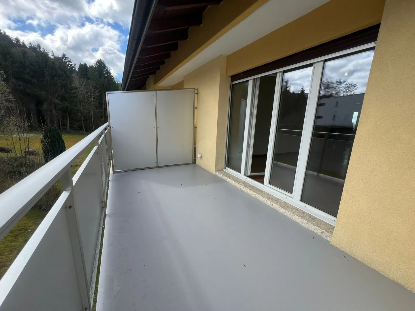 Superb 4.5-room apartment - With large balcony in Fravagny-le-Grand - Photo 1 of 7