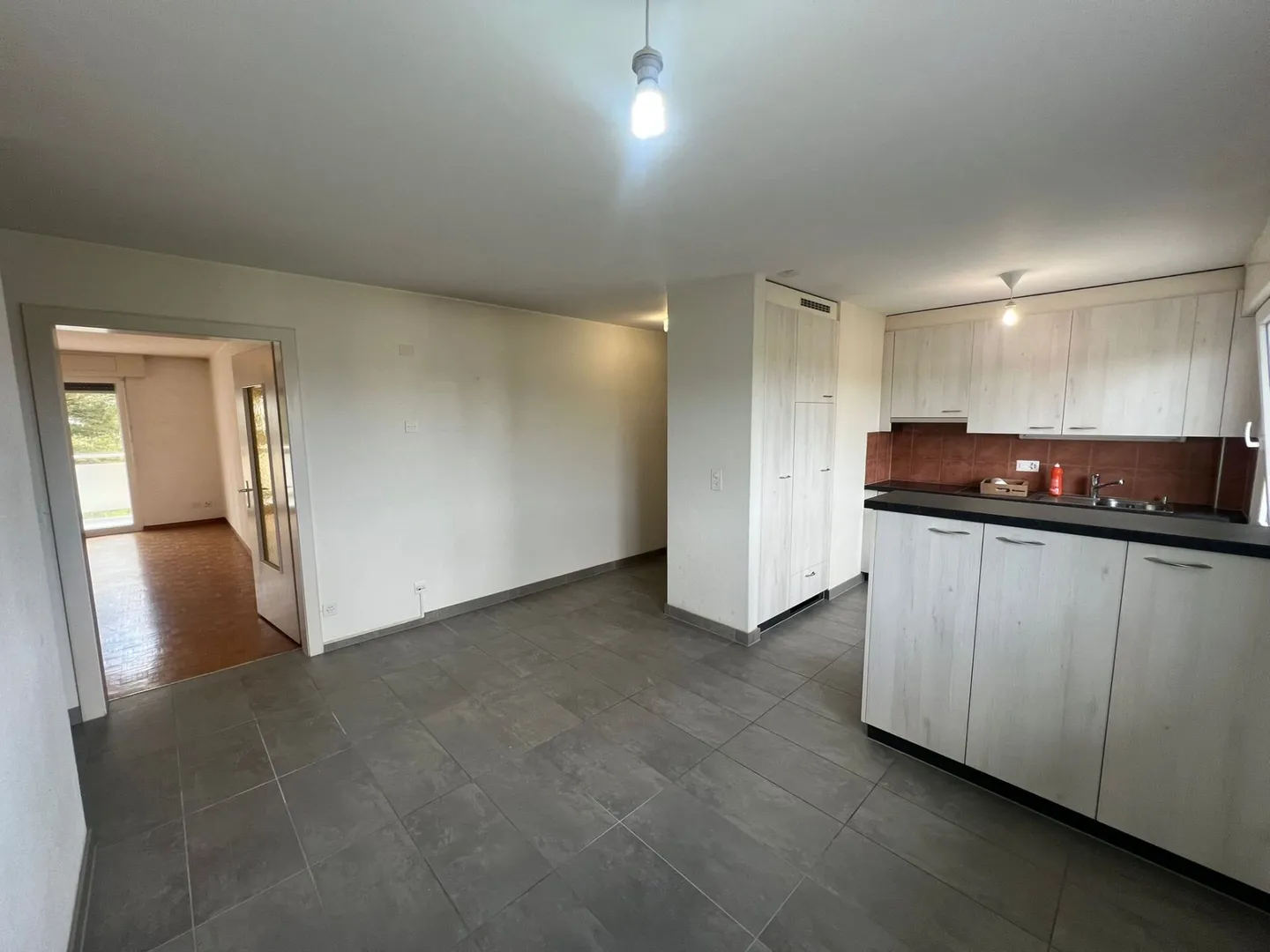 Superb 4.5-room apartment - With large balcony in Fravagny-le-Grand - Photo 3 of 7