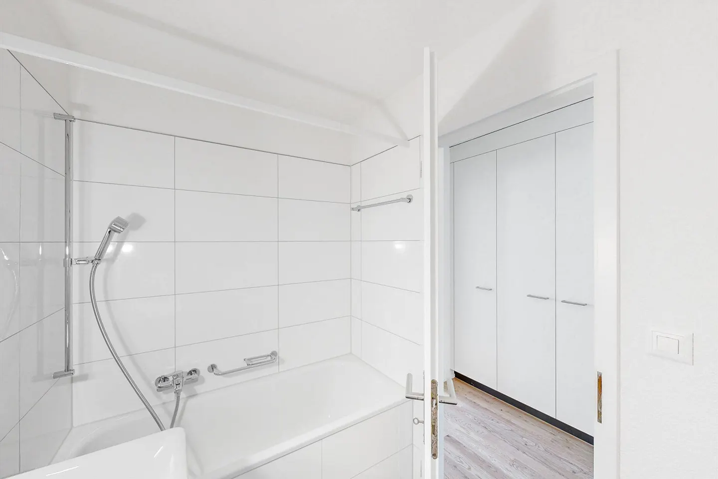 Appartamento moderno 3 locali - Foto 7 di 8