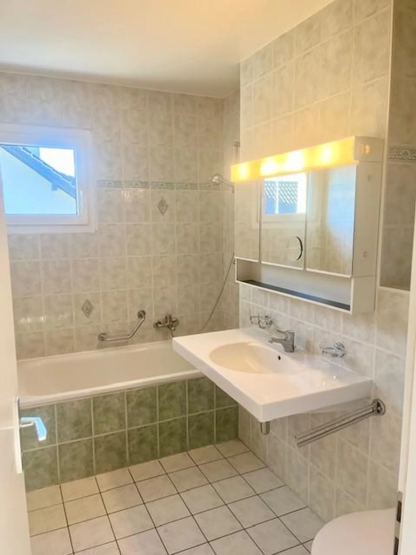 Incantevole villa bifamiliare di 5,5 locali a Rolle - Foto 12 di 13