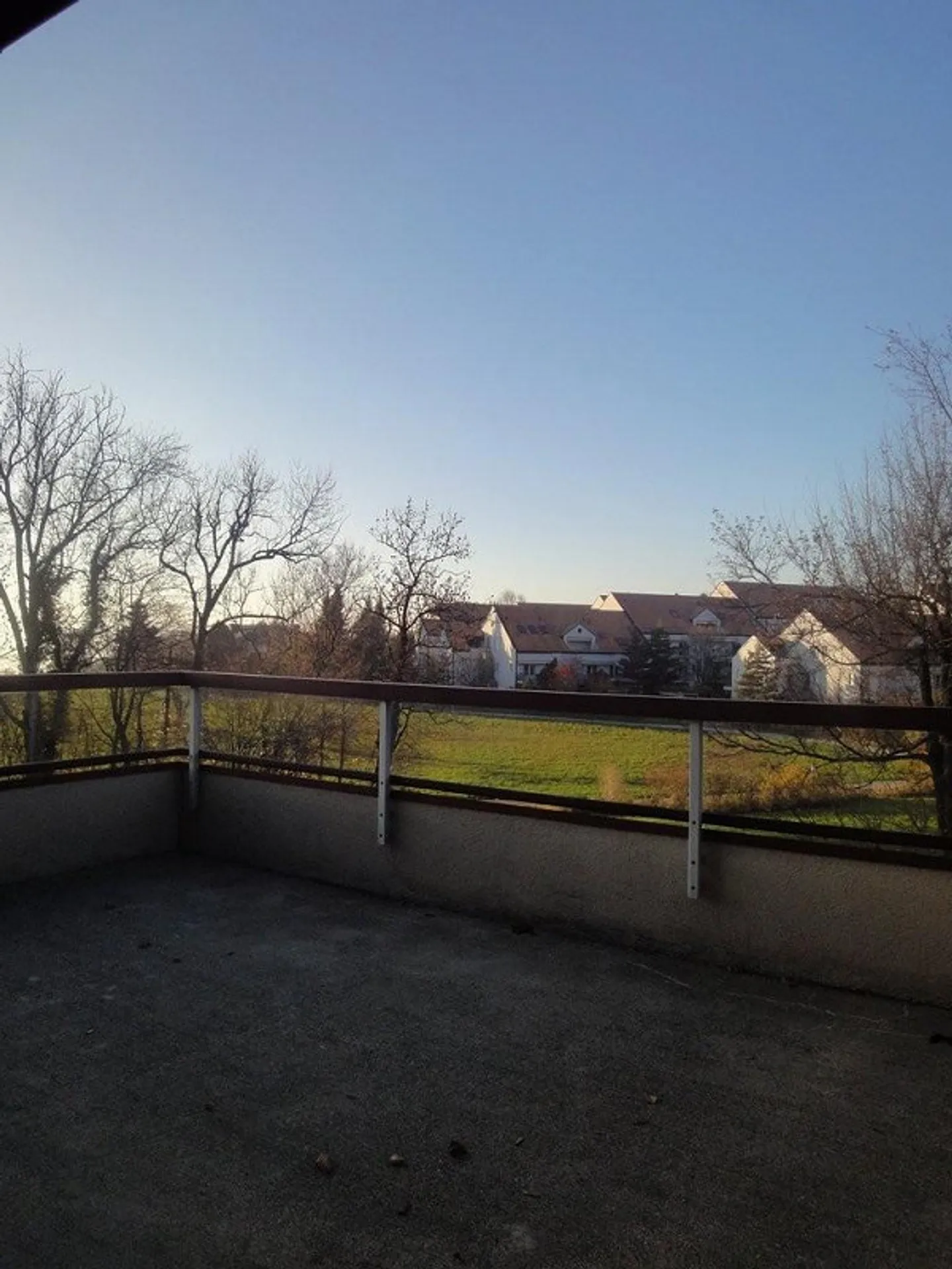 Living in the Green in Zurich-Witikon limited until 31.03.28 - Photo 6 of 12