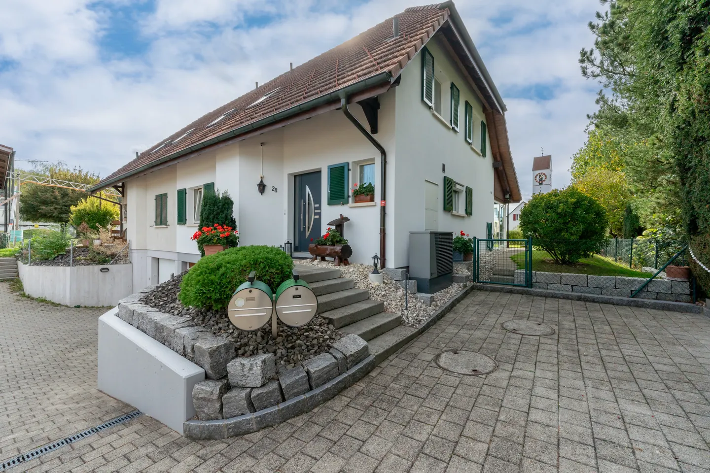 Charmantes Doppelhaus - Foto 3 von 11
