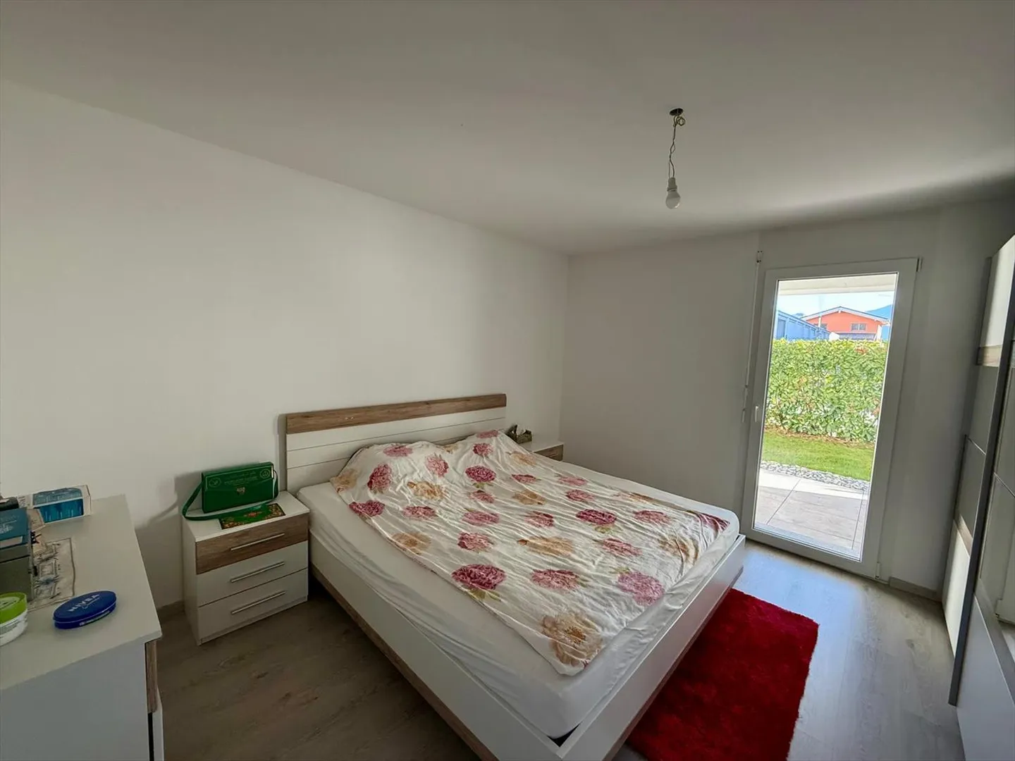 4.5 room ground floor apartment with terraces and secure garage - Vétroz - Photo 10 of 11