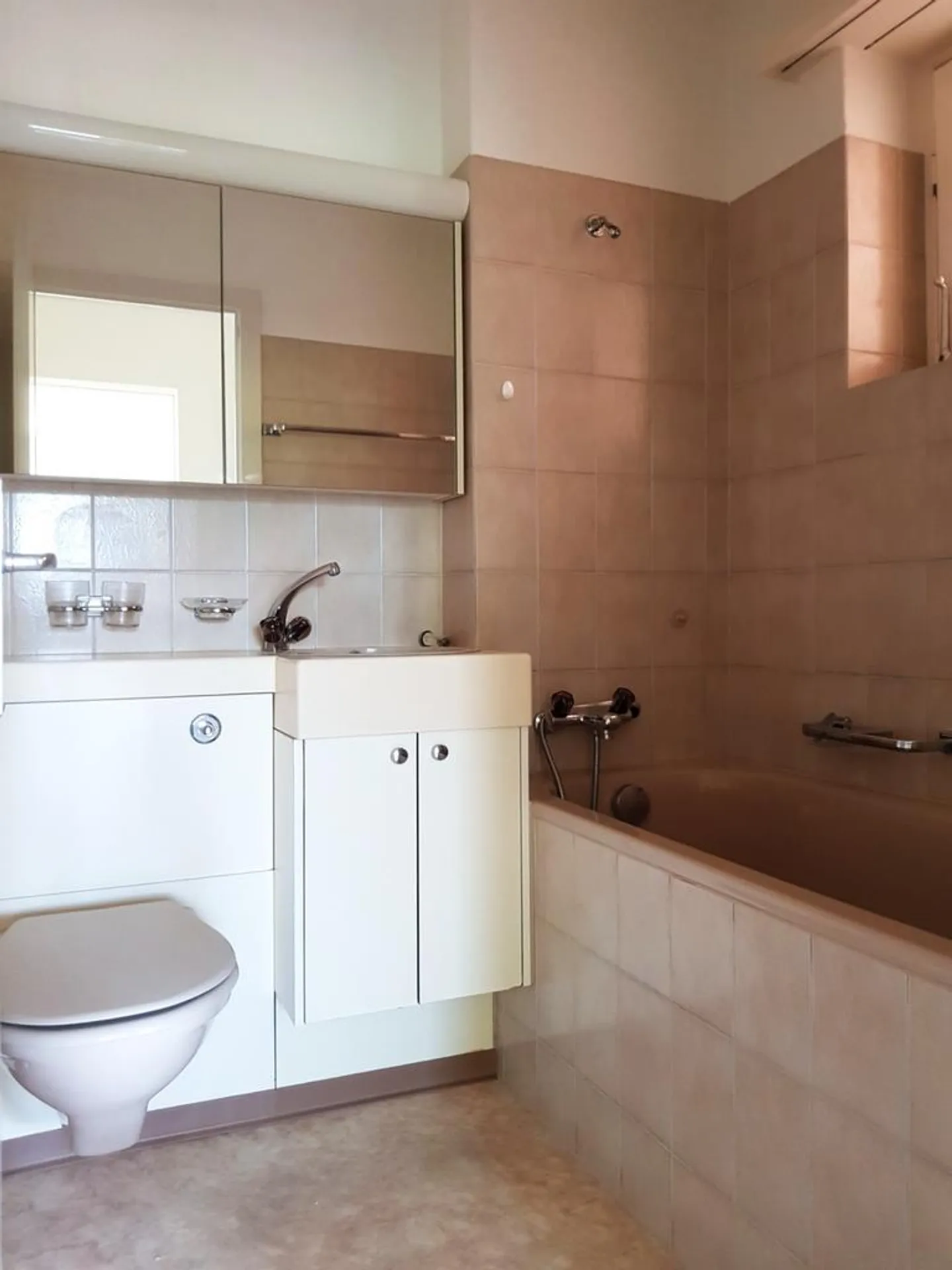 Bella appartamento di 3 stanze - Foto 5 di 7