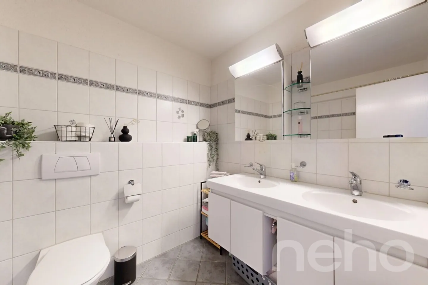 5.5-Room Duplex Apartment with Garden, Sunny and Quiet - Photo 9 of 12