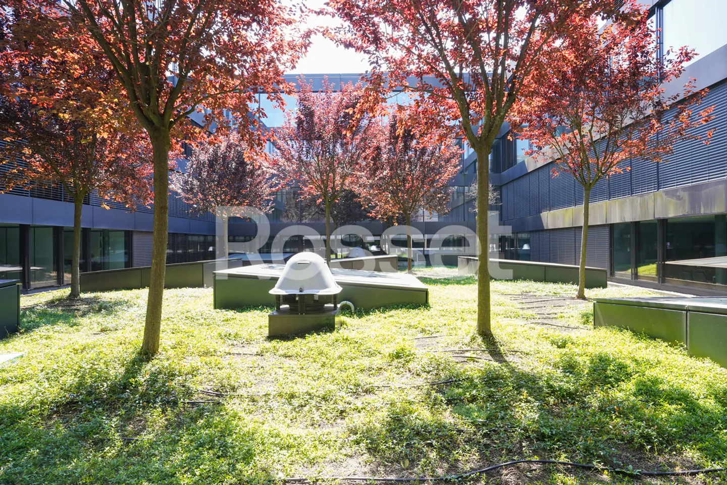 Bureaux modernes avec balcon - Photo 7 sur 8