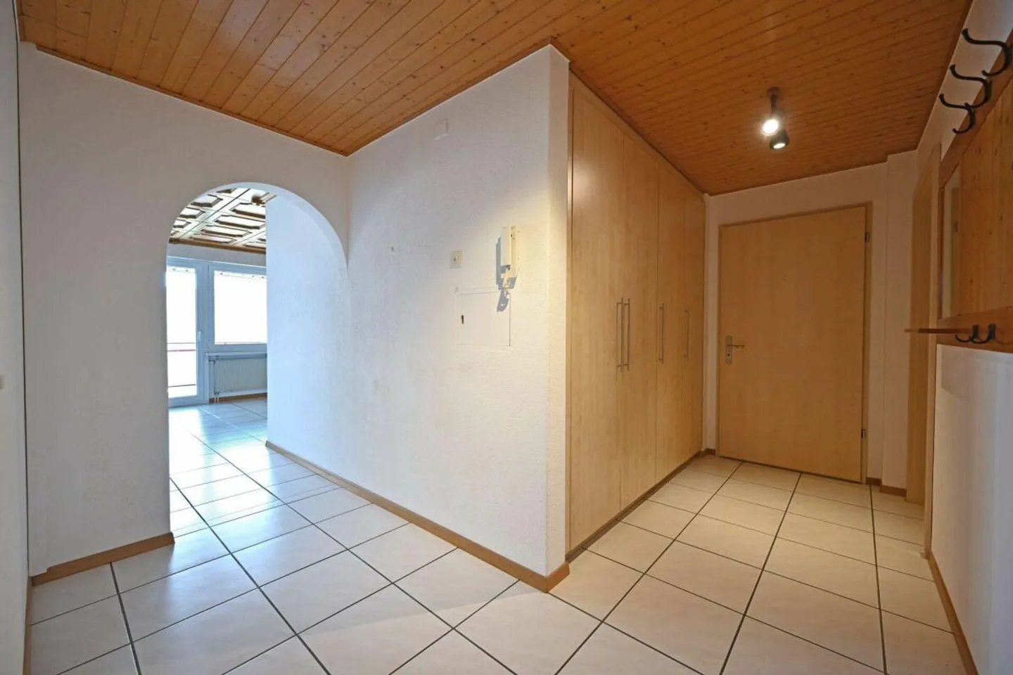 Appartamento 4.5 stanze al piano rialzato - Foto 3 di 10