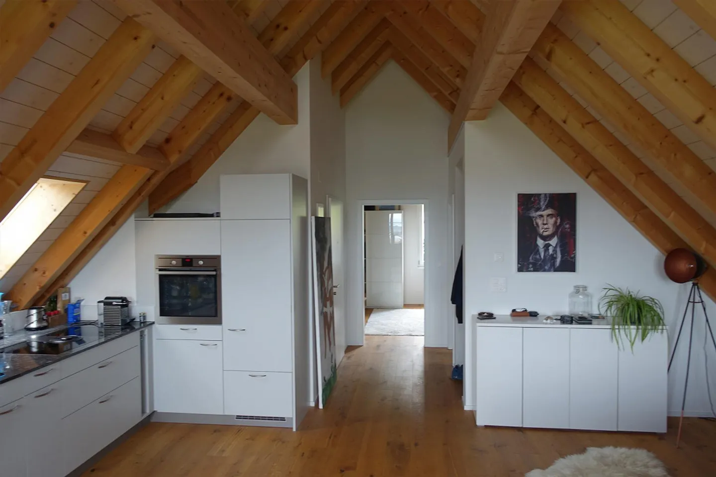 Charming 2.5-room attic apartment in Thal - Photo 2 of 8