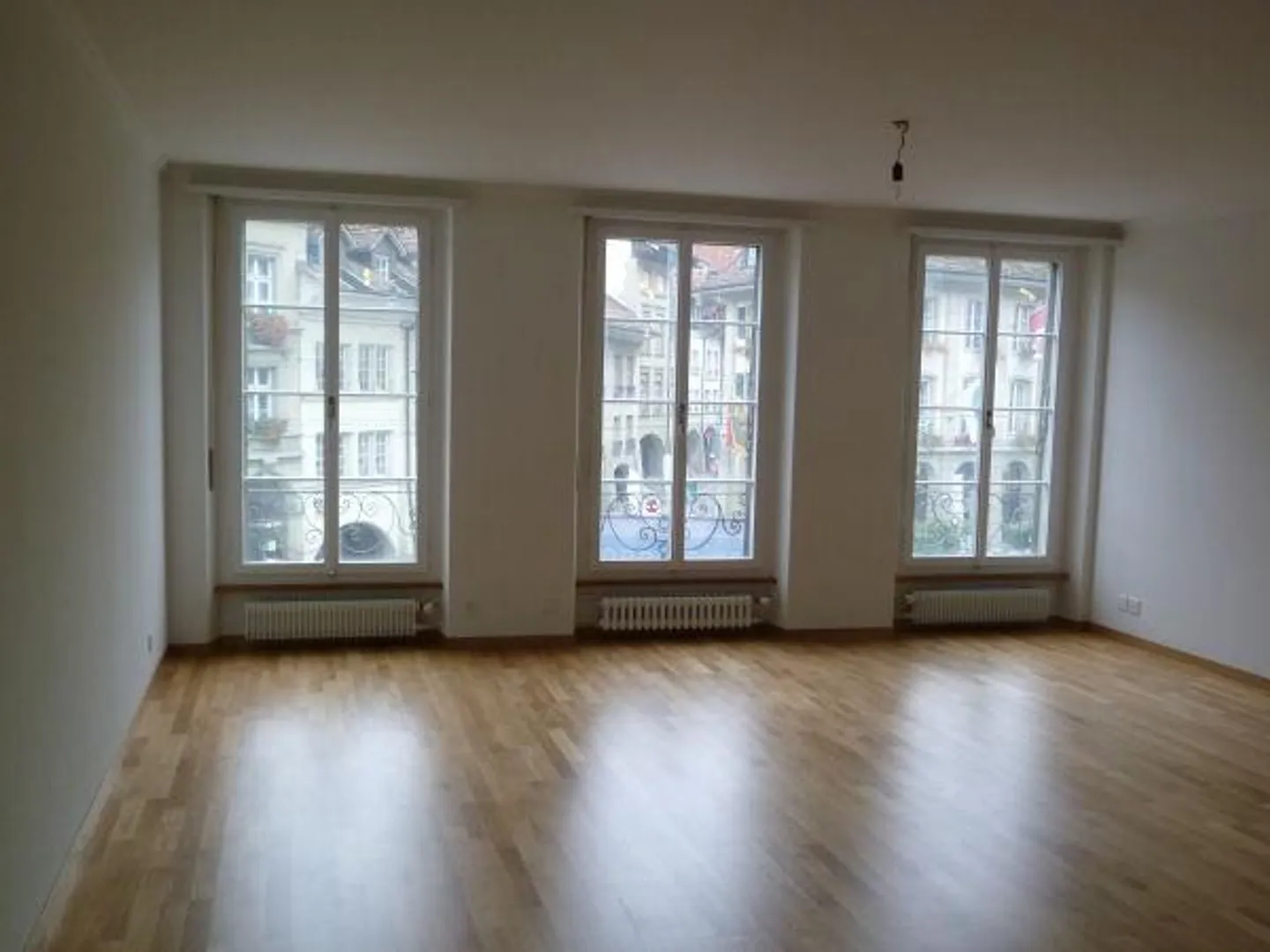 neu sanierte 3.0-Zimmerwohnung in der Altstadt Bern zu vermieten! - Foto 6 von 7