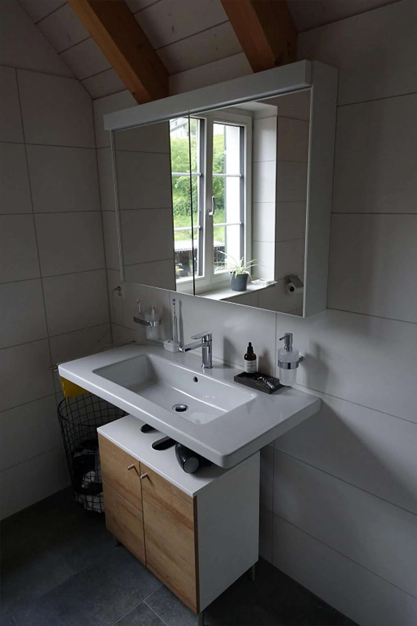 Charming 2.5-room attic apartment in Thal - Photo 6 of 8