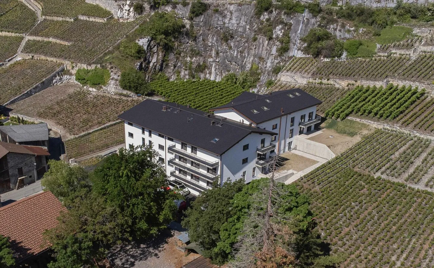 Wunderschöne 3,5 Zimmer mit Terrasse - Foto 8 von 8