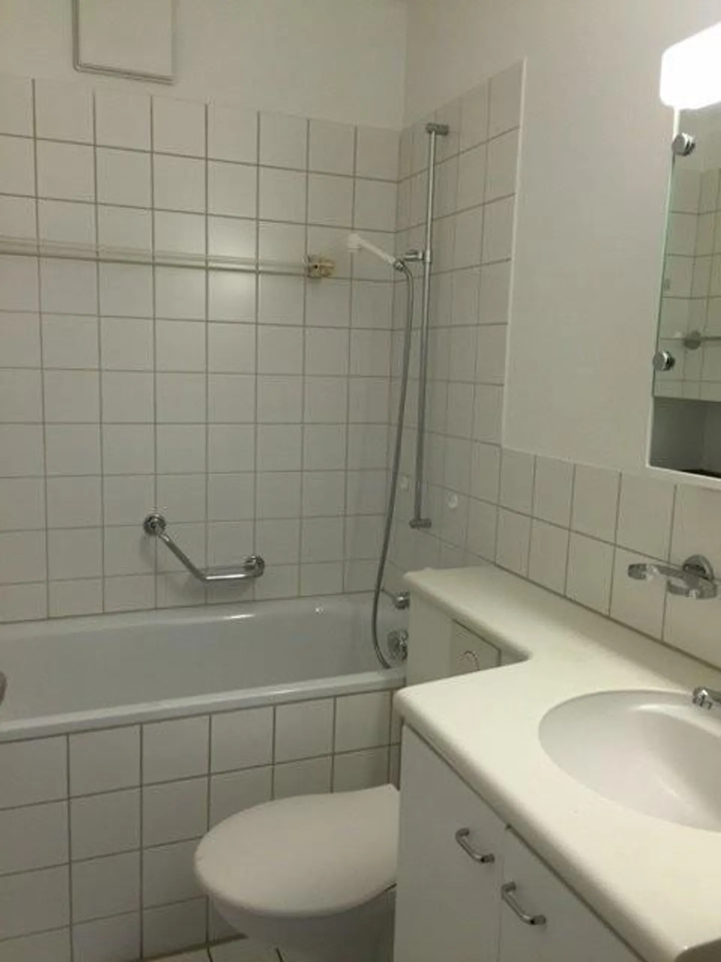 Appartamento attraente con balcone soleggiato - Foto 3 di 5