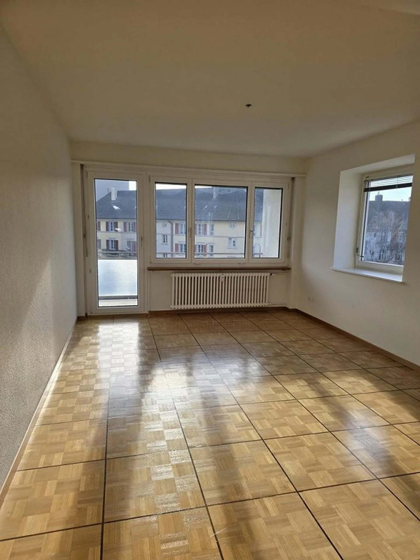 Appartamento attraente con balcone soleggiato - Foto 4 di 5