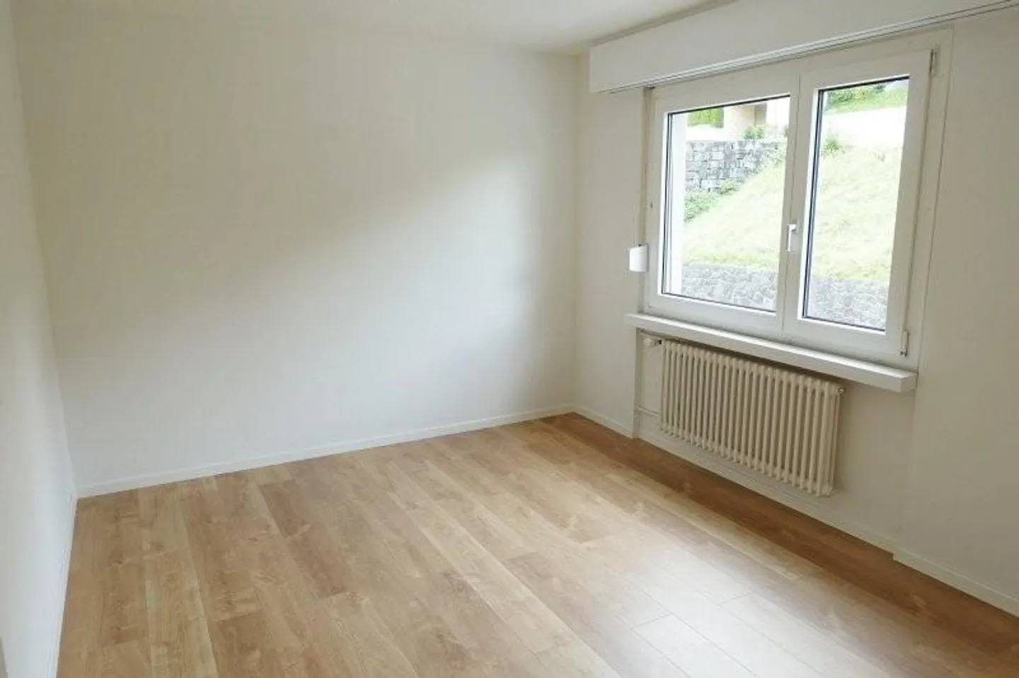 Appartement directement au bord du lac ! - Photo 3 sur 6